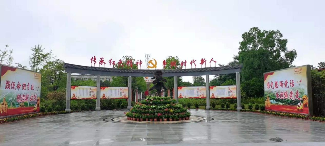 澳门三肖