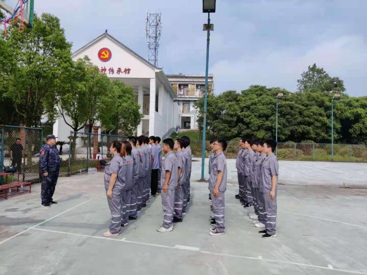 澳门三肖